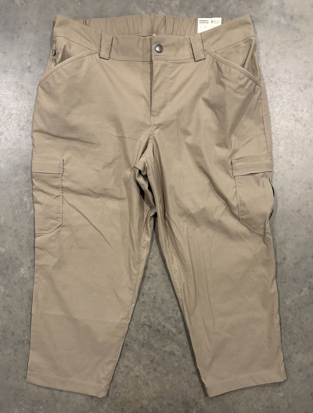 NEW Duluth Trading Women's Dry on the Fly Capris Sz 14 Elastic Waistband Beige